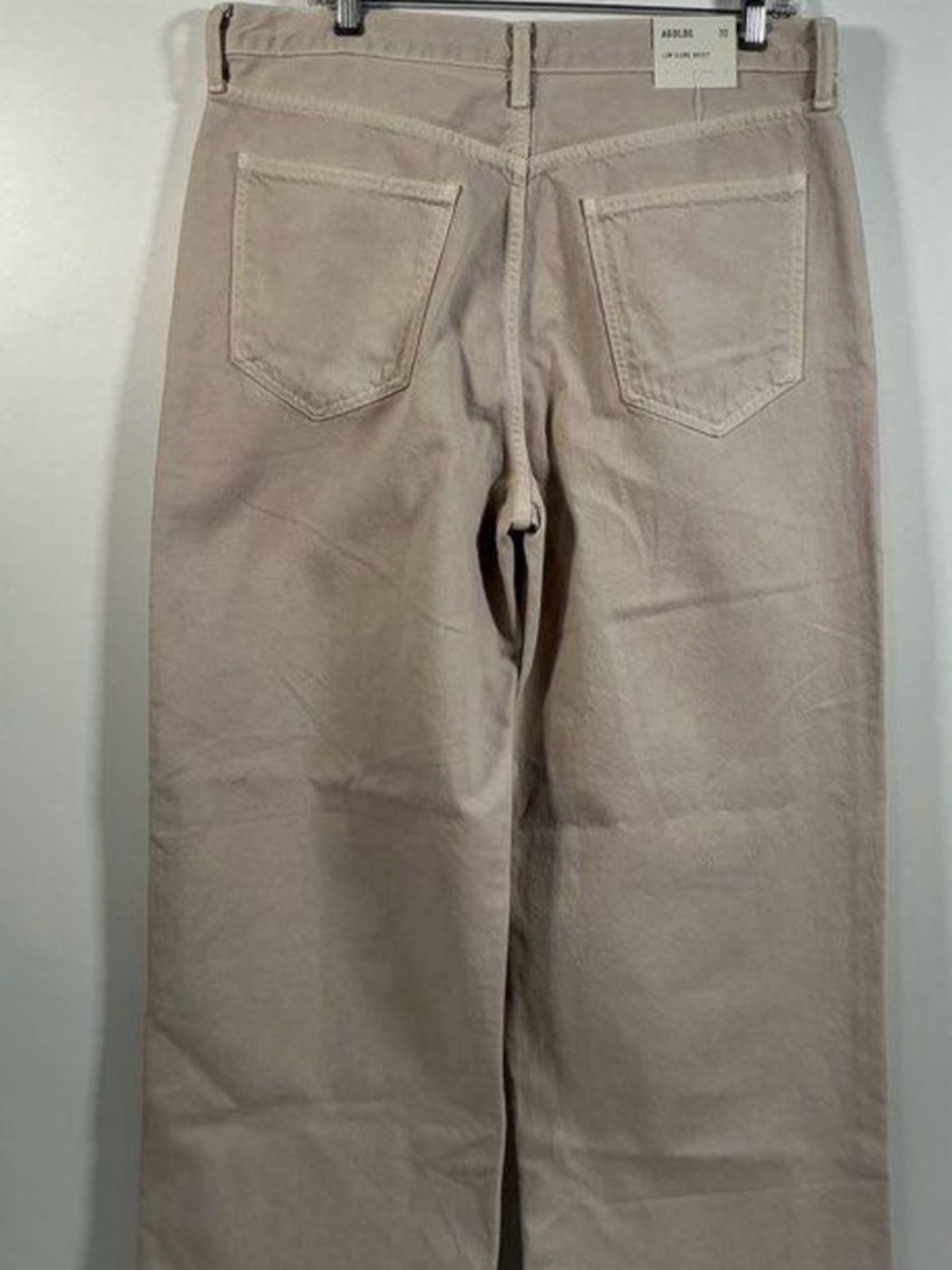 AGolde  Low Slung Baggy Beige Wide Leg Jeans - Neutral Back Pocket Detail